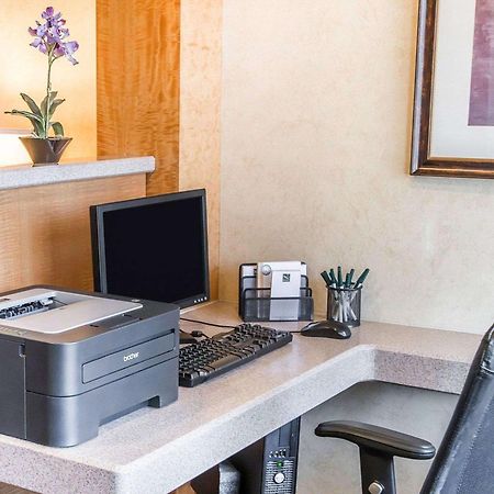 Quality Inn & Suites Denver International Airport Ngoại thất bức ảnh