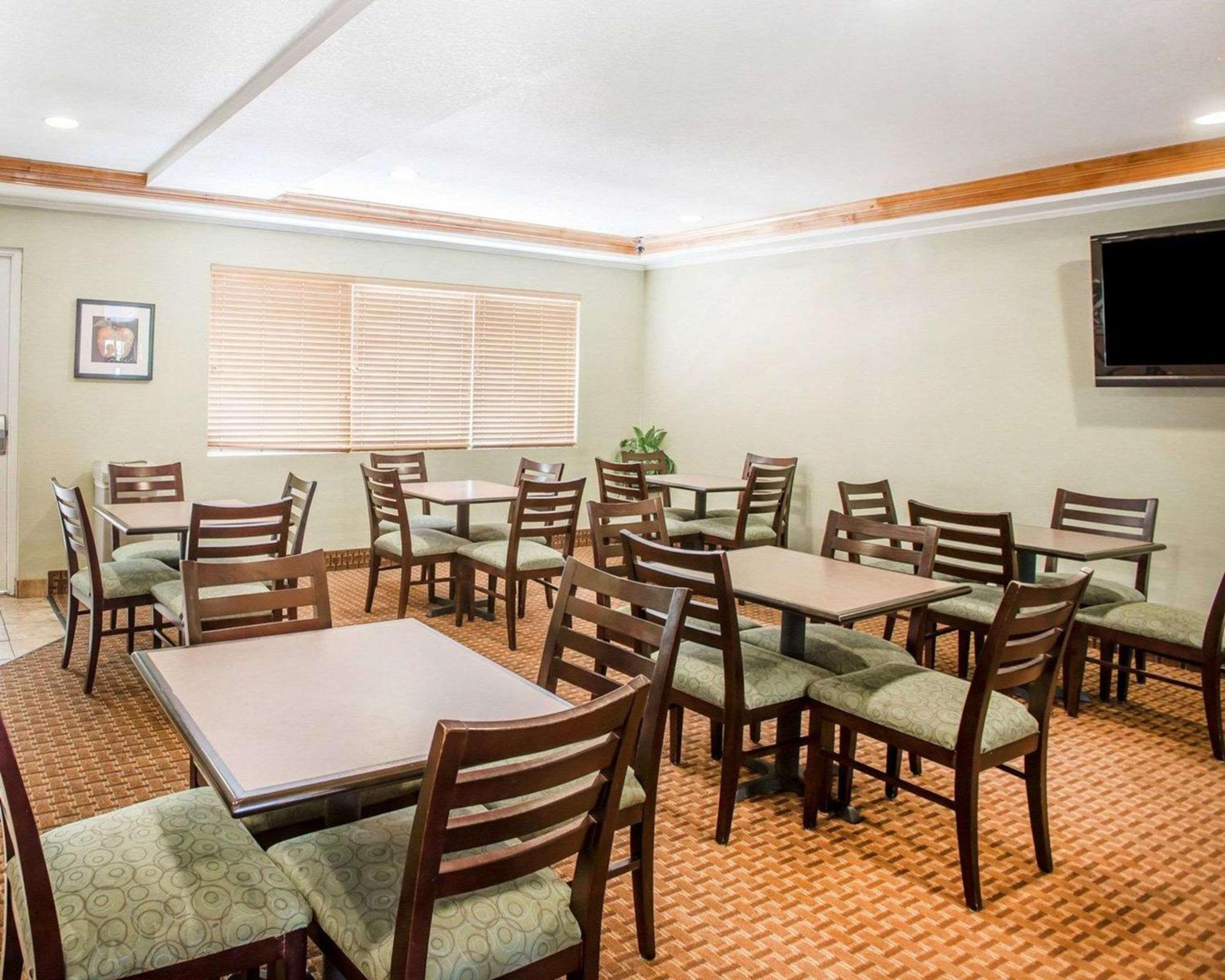Quality Inn & Suites Denver International Airport Ngoại thất bức ảnh